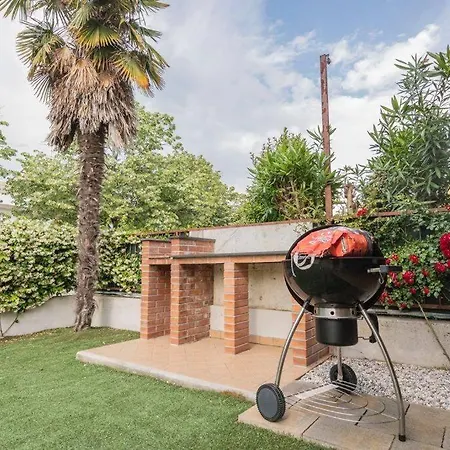 Вилла Lovely House In The Peacefull Place Of