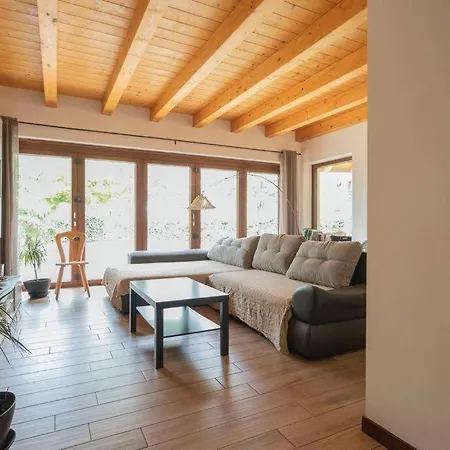 Lovely House In The Peacefull Place Of Villa