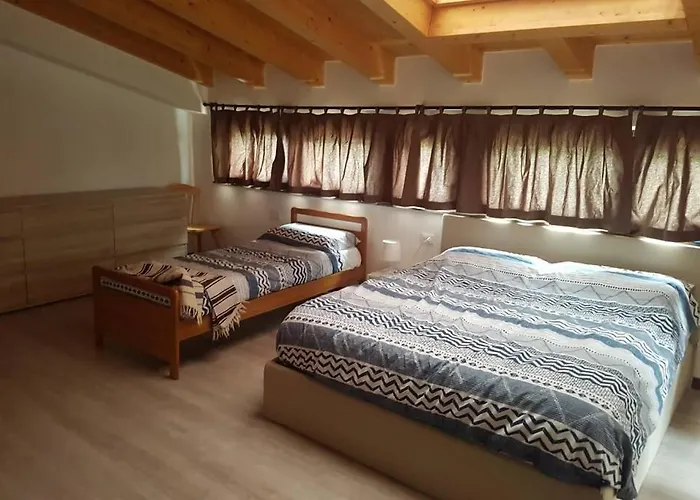 Lovely House In The Peacefull Place Of Градо