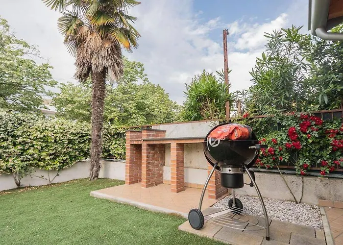 Вилла Lovely House In The Peacefull Place Of