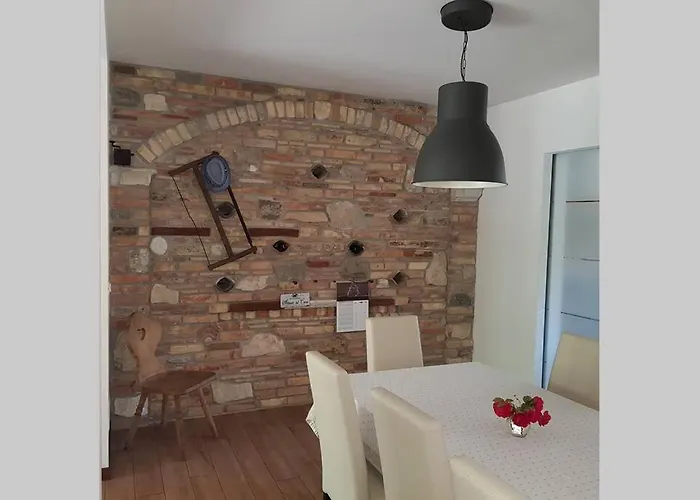 Lovely House In The Peacefull Place Of Градо